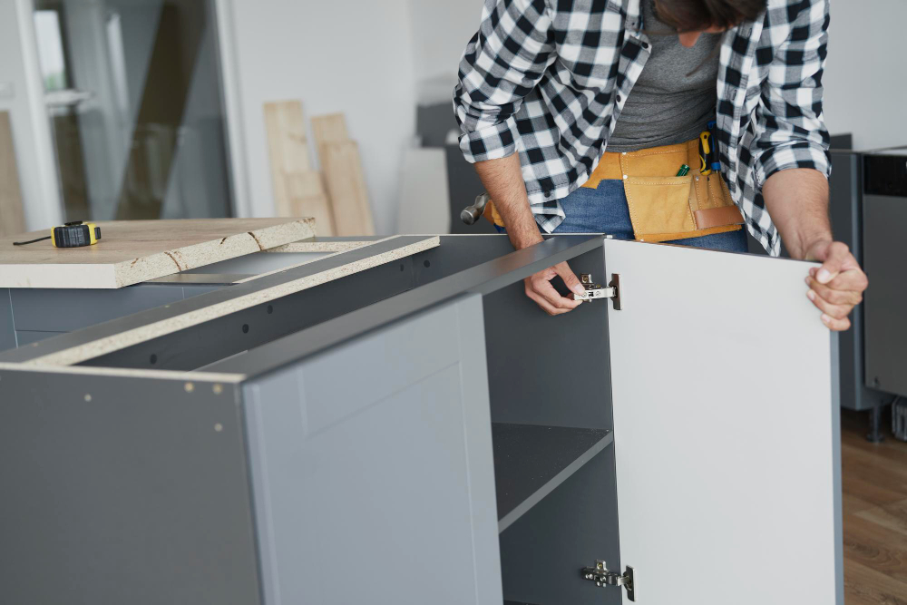 How to Select the Right Kitchen Cabinet Builder in Orlando, FL