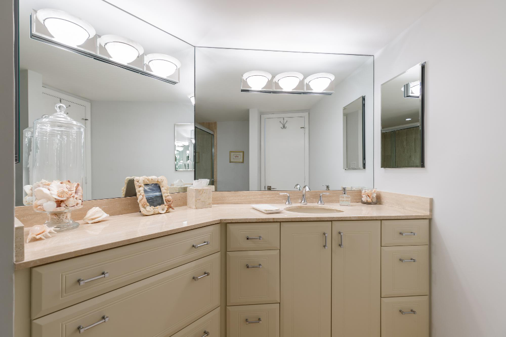 Signs It’s Time to Replace Your Bathroom Vanity